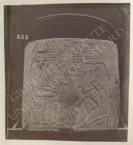 Fragment of a column showing the deceased kneeling before Hathor, temp. Haremhab, from Saqqara, T...