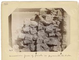 [648] Successive faces of finish in pyramid, El Kula.